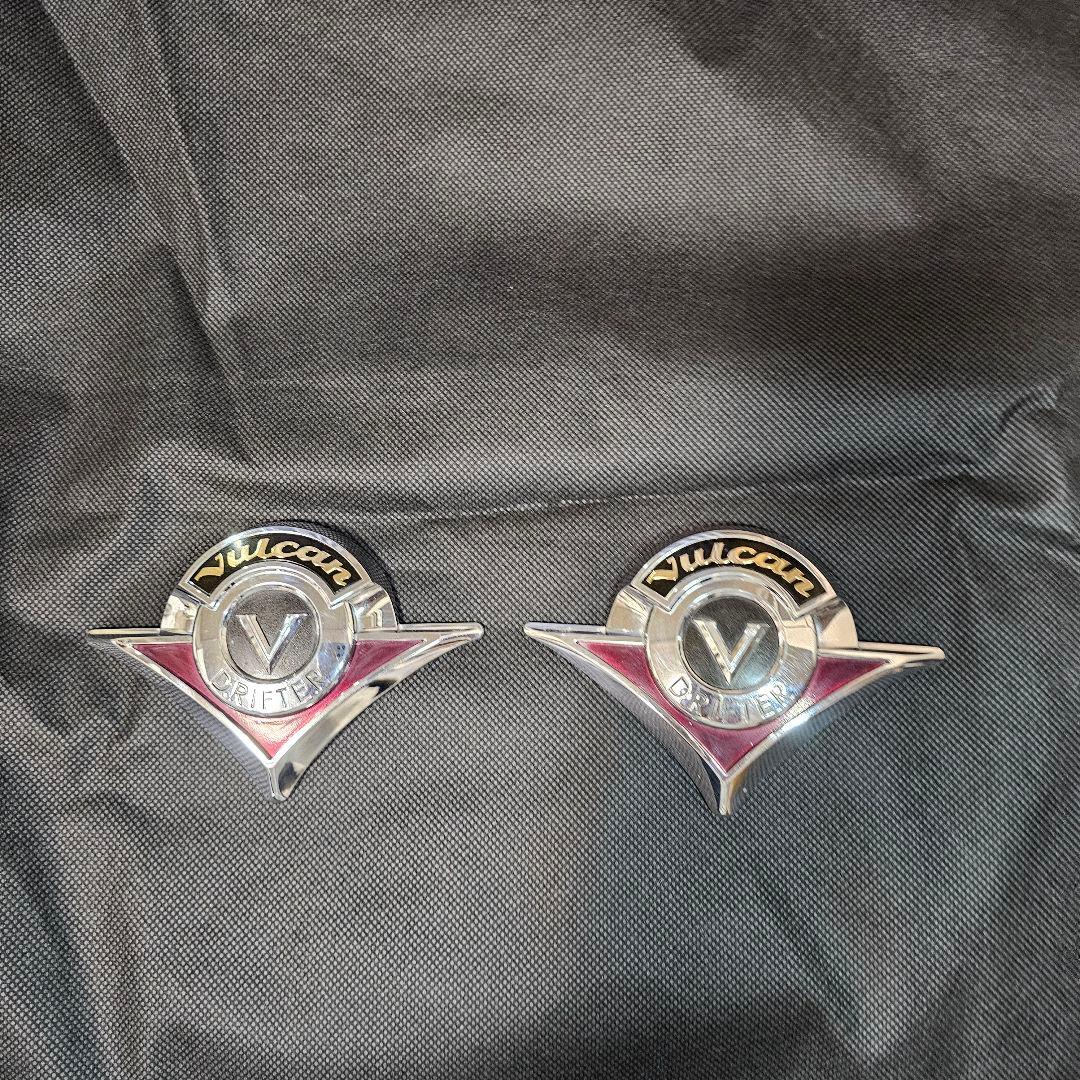 カワサキバルカン　タンクエンブレム　中古品