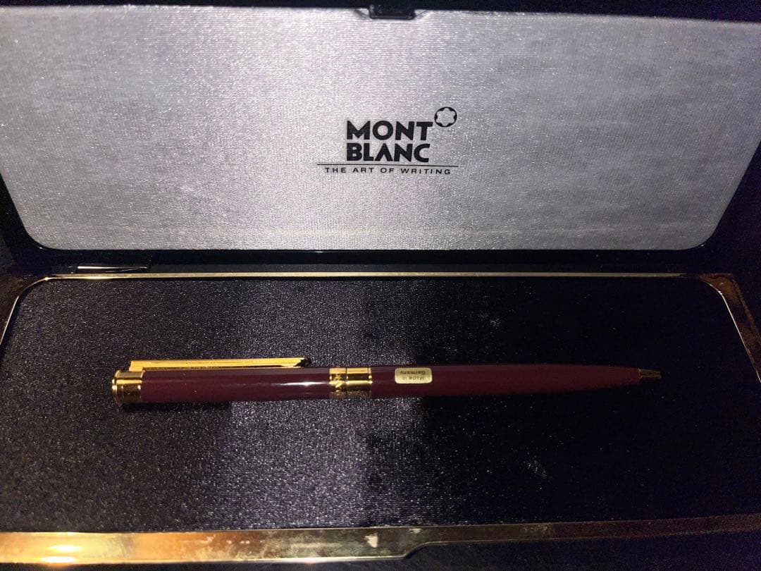 MONTBLANC ケース付き
