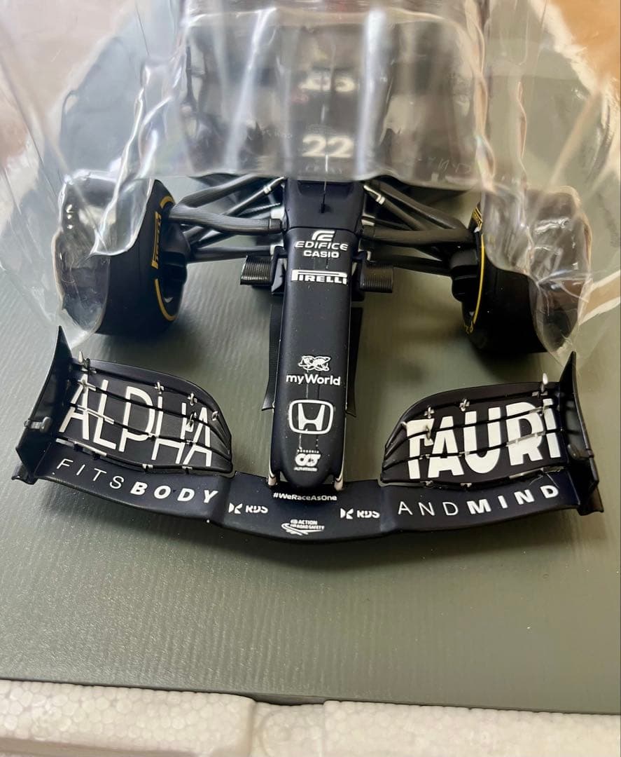 アルファタウリホンダ AT02 角田裕毅 '21 バーレーンGP 9位 1/18