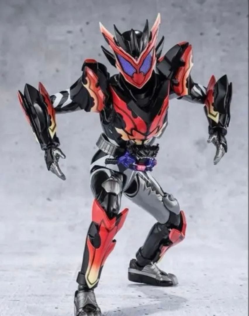 S.H.Figuarts 仮面ライダー　ビターガヴ スパーキングミフォーム