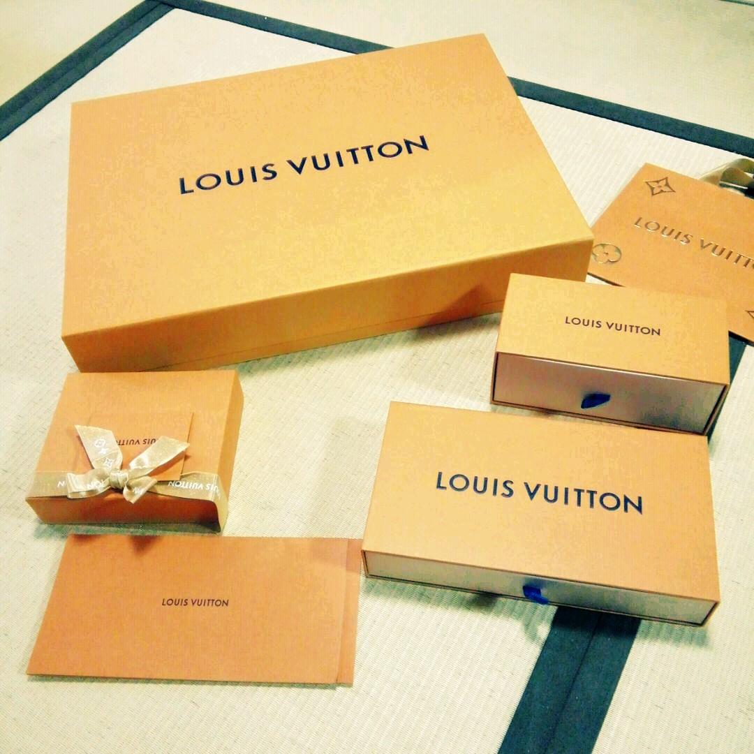 ルイヴィトンの空箱