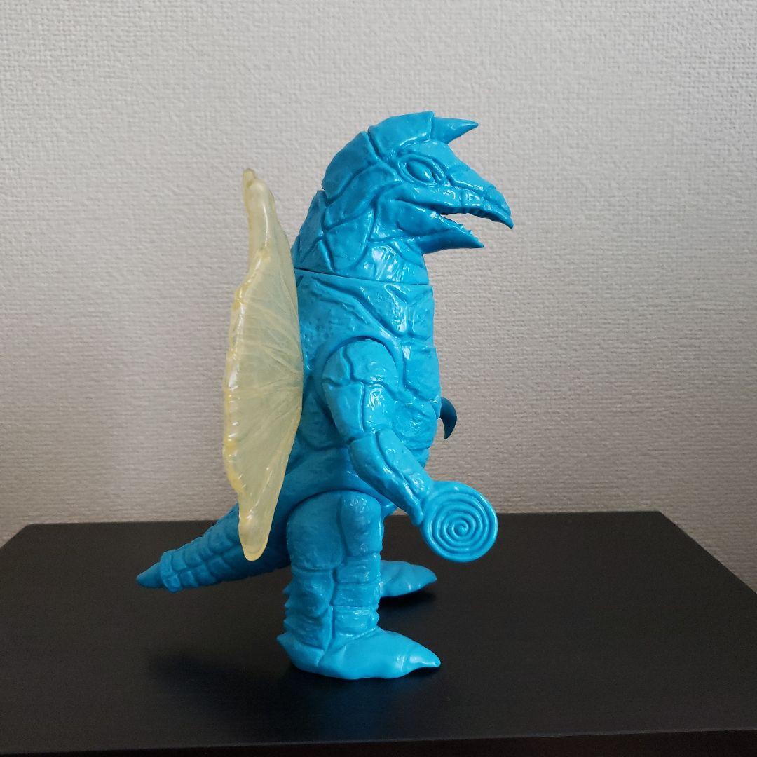 ベアモデル　ソフビ　ウルトラマン　ドラコ