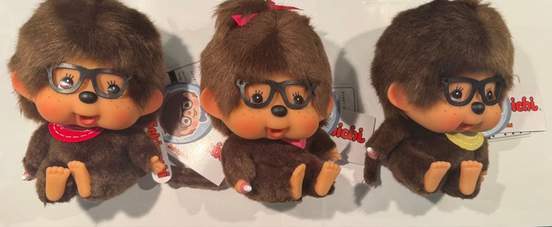 レア　新品タグ付き　海外限定　顔デカモンチッチ　3体セット