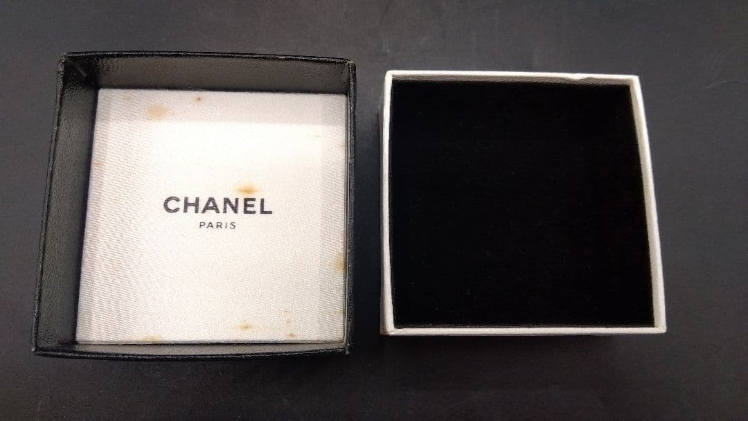 CHANEL ブローチ スター ココマーク