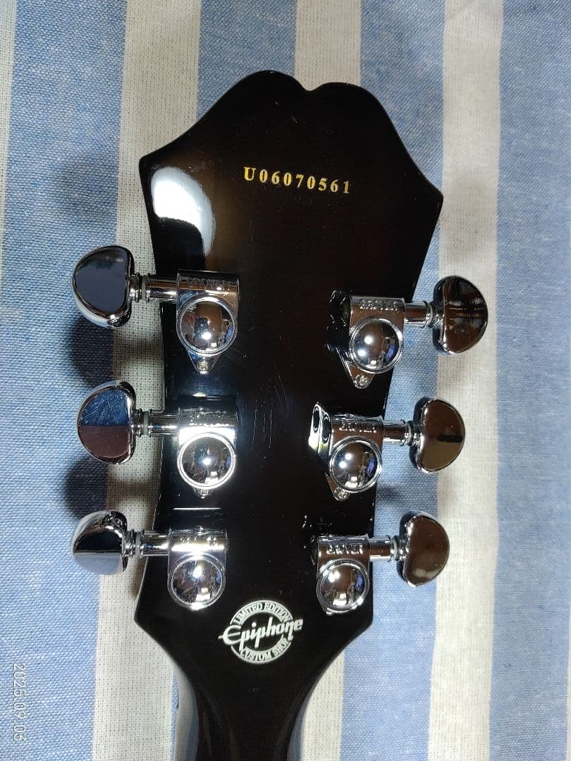 Epiphoneの製産終了、使用感少フルアコES-175VSハードケース付き美品