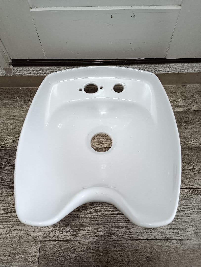 タカラベルモントリアシャンプーボウルのみ