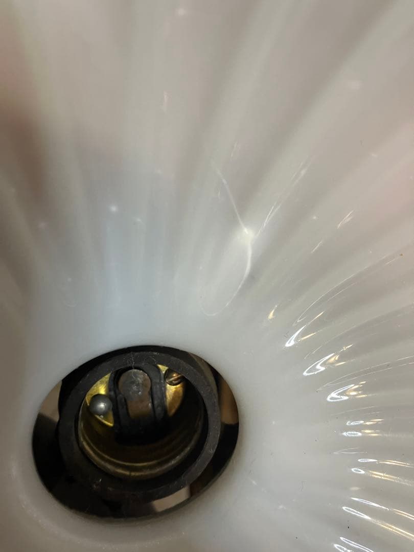 昭和レトロ　電笠 乳白ガラス　プレスガラス　セル巻き　古い電傘　ガラスシェード