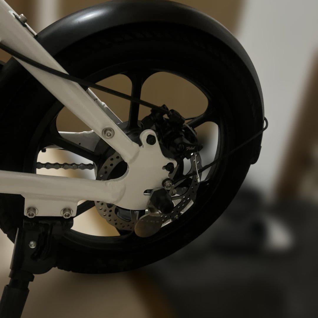 R*t様 CRWAY 折りたたみ自転車 ホワイト 前カゴ付き