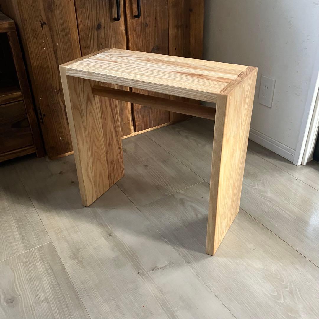 ホワイトアッシュ無垢材　コの字　サイドテーブル　ハンドメイド