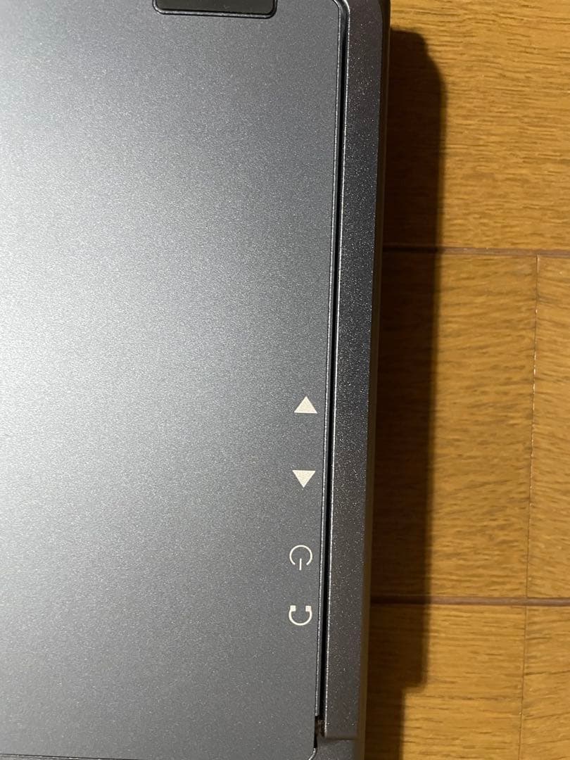 INNOVIEW 15.6”デュアルモバイルモニター