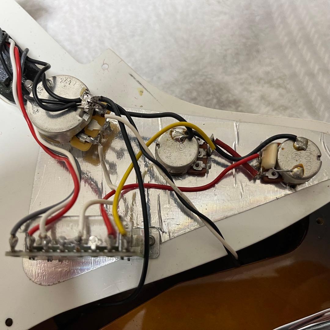 Fender Japan Stratocaster フジゲン製　ハードケース付