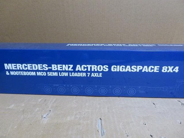 IMC 1/50 TADANO メルセデス 8x4 7ac Nooteboom