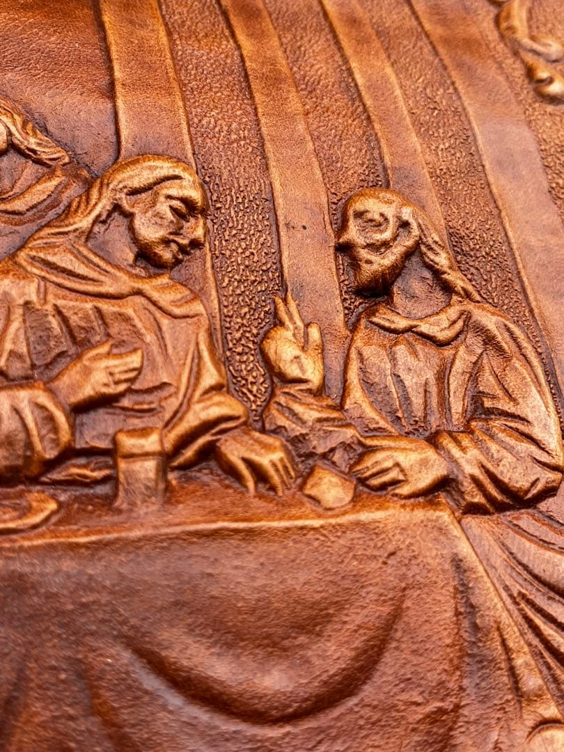 超希少　競輪王の中野浩一選手より　牛革　型押革細工　革アート　最後の晩餐