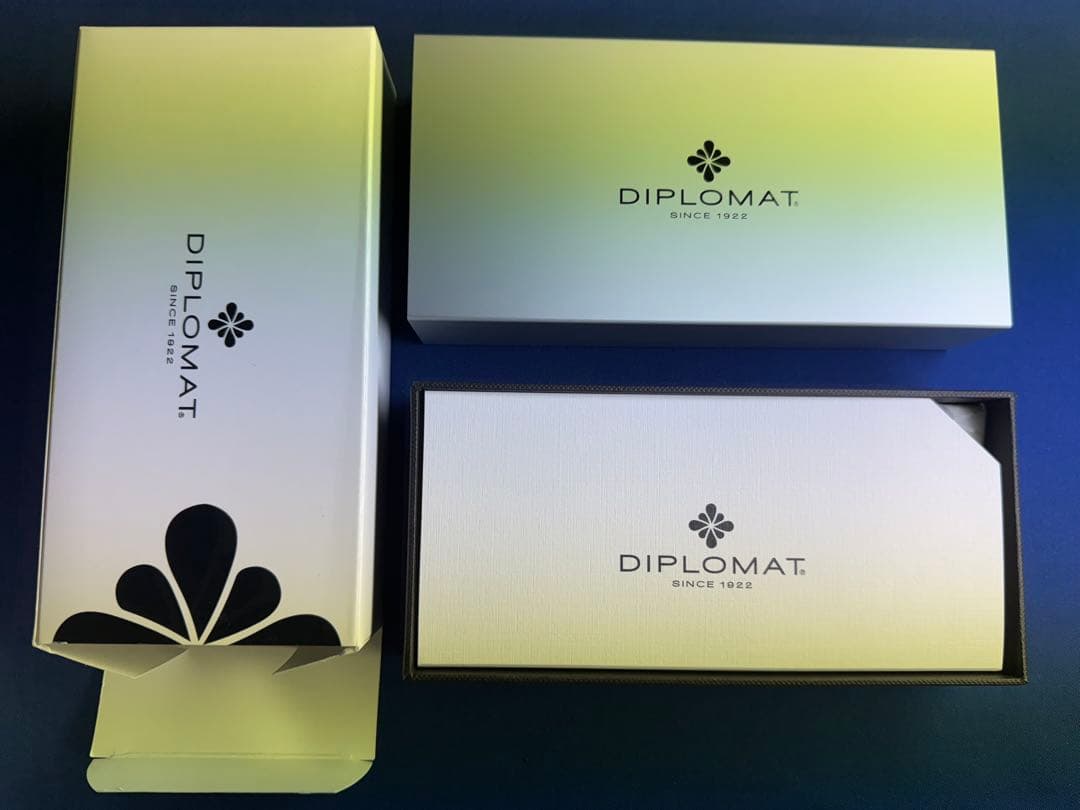 Diplomat アエロ 万年筆　14金 M