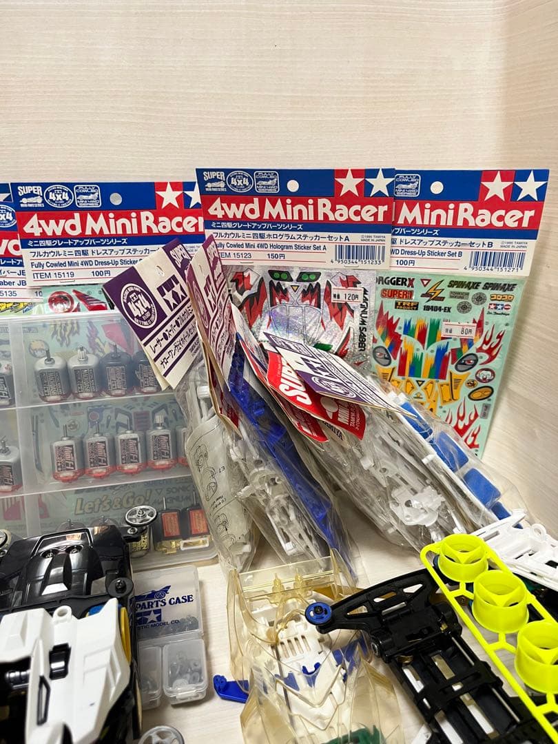 ミニ四駆　ボディ　ケース　パーツまとめ売り