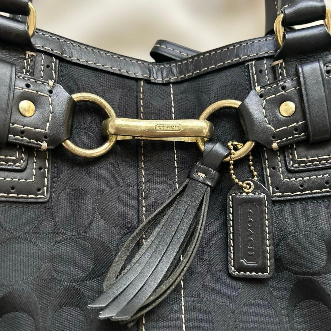 COACH ブラックショルダーバッグ