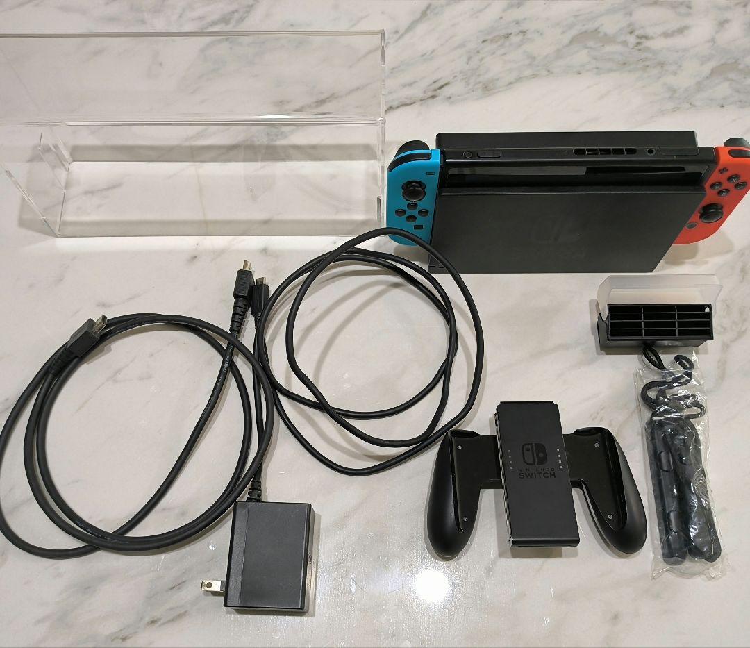 アクリル保護ケース付き Switch 本体