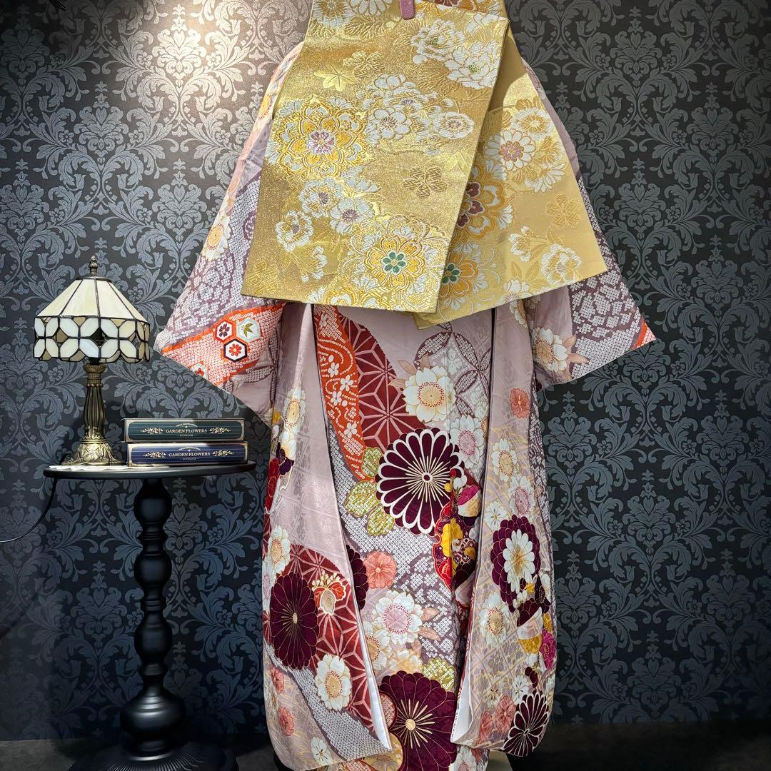 美品　地紋　花模様　金駒刺繍　金彩　逸品　振袖　フルセット 振り袖
