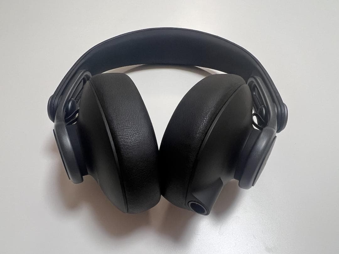 AKG K371 ヘッドホン