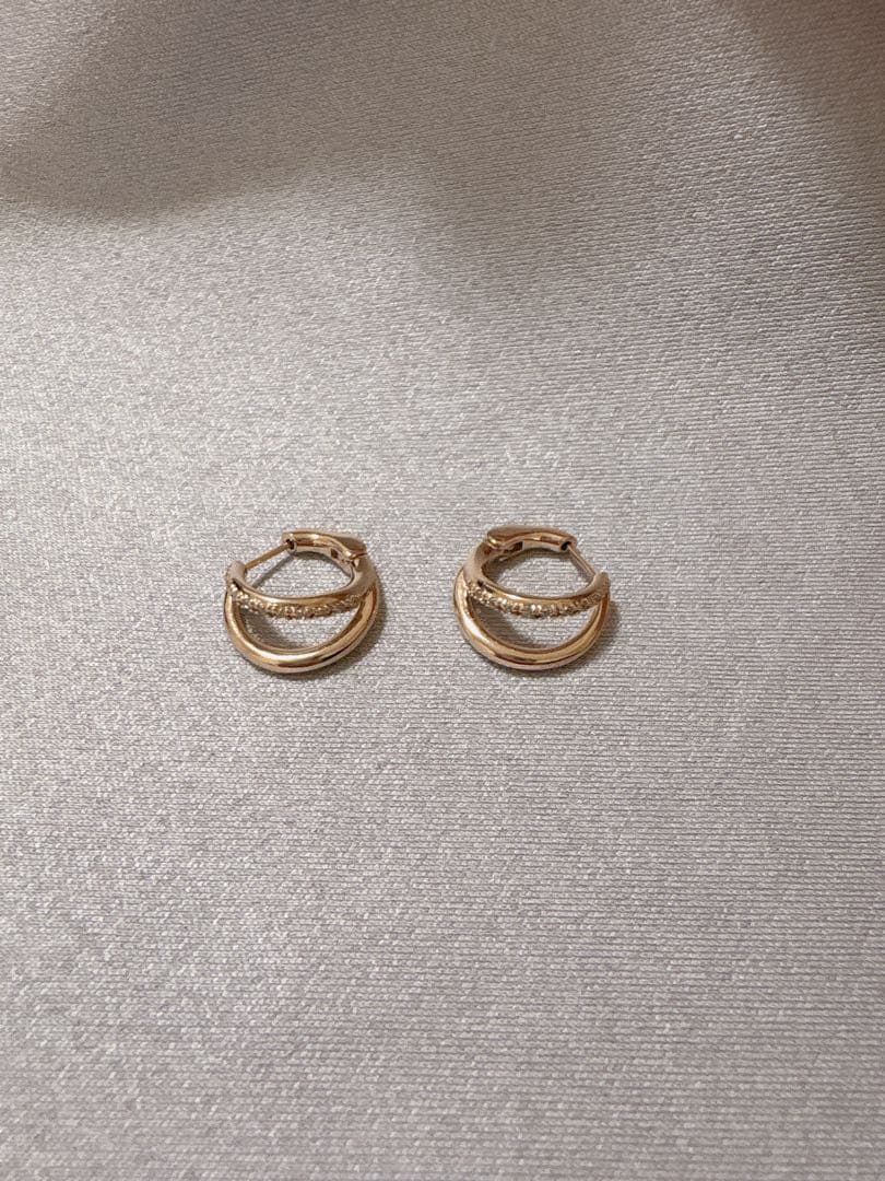 ete ビジュー　ハグピアス