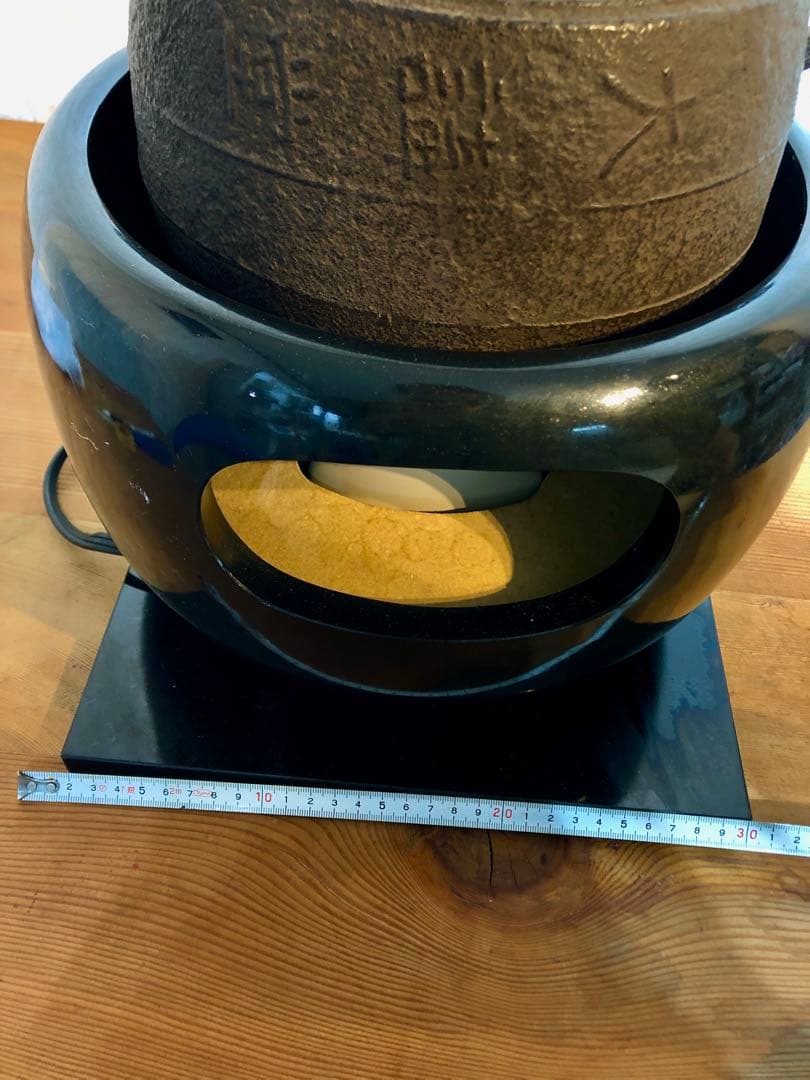 茶道具　風炉　茶釜　電熱器　大講堂　敷板　内部サビあり