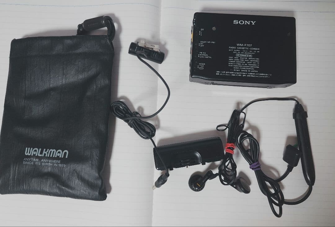 SONY ソニー　ポータブルカセットプレーヤー ウォークマン WM-F707