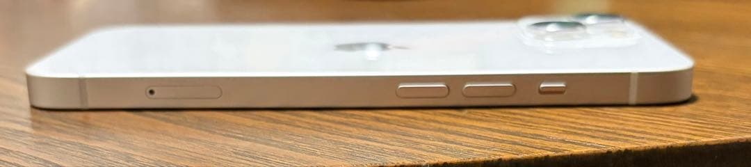 携帯電話本体 IPhone13