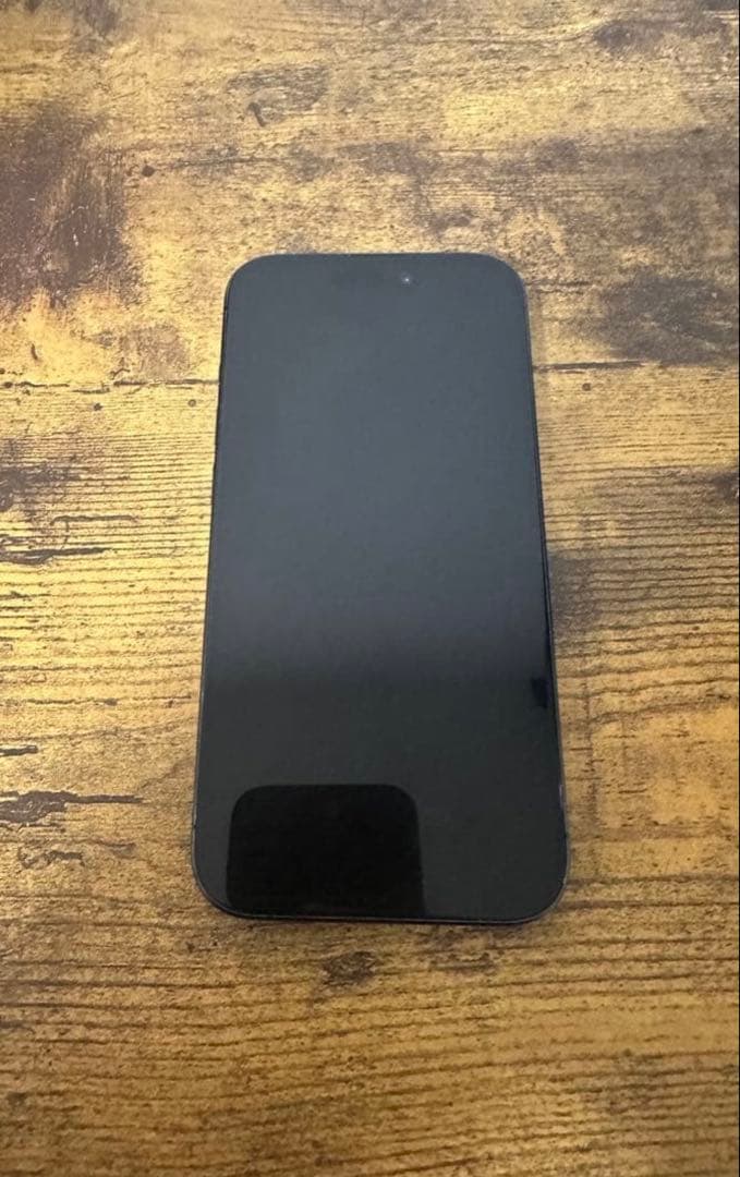 Apple iPhone 15 Pro 512GB SIMフリー本体