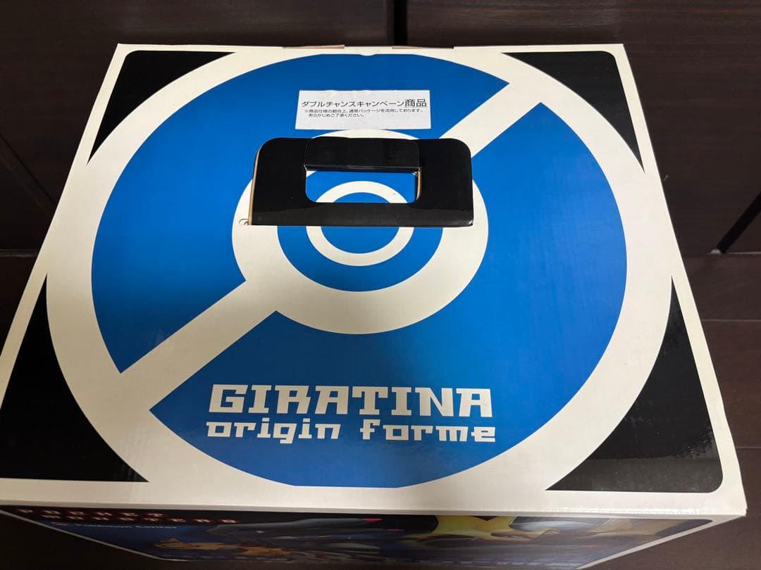 ギラティナ オリジンフォルム フィギュア　ゴールドVer