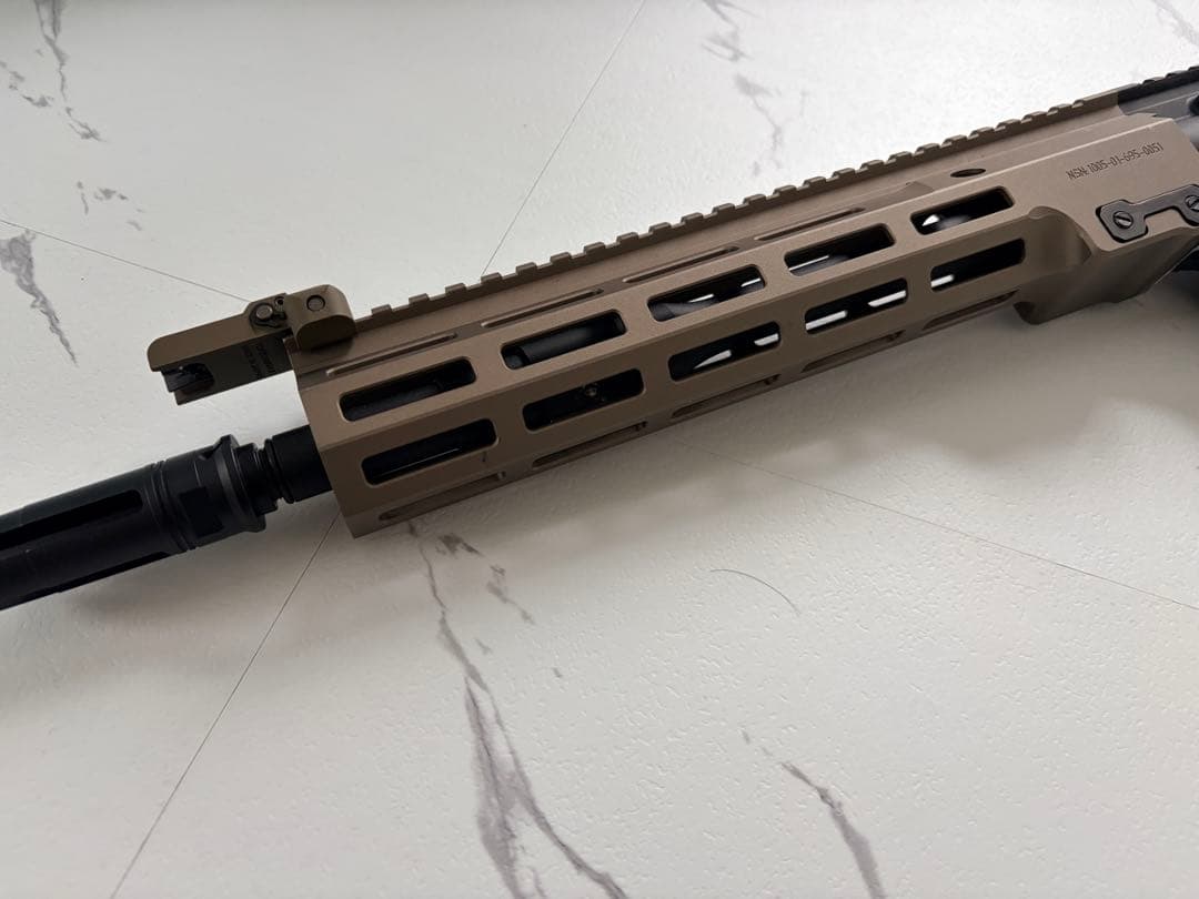 東京マルイ URG-I 11.5 GBB ガスガン　M4マガジン3本付き