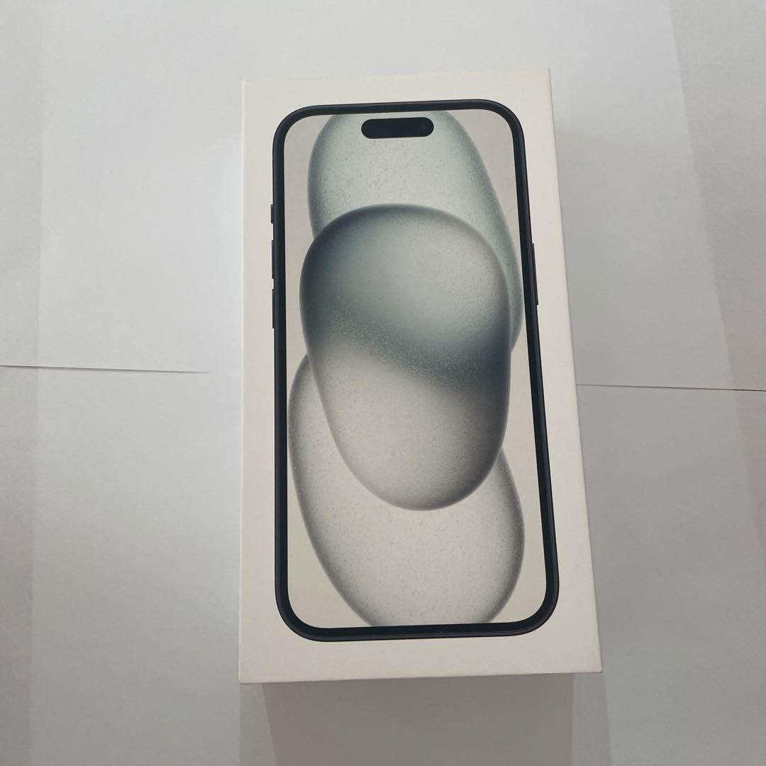 【新品】iPhone 15 128GB 本体 SIMフリー