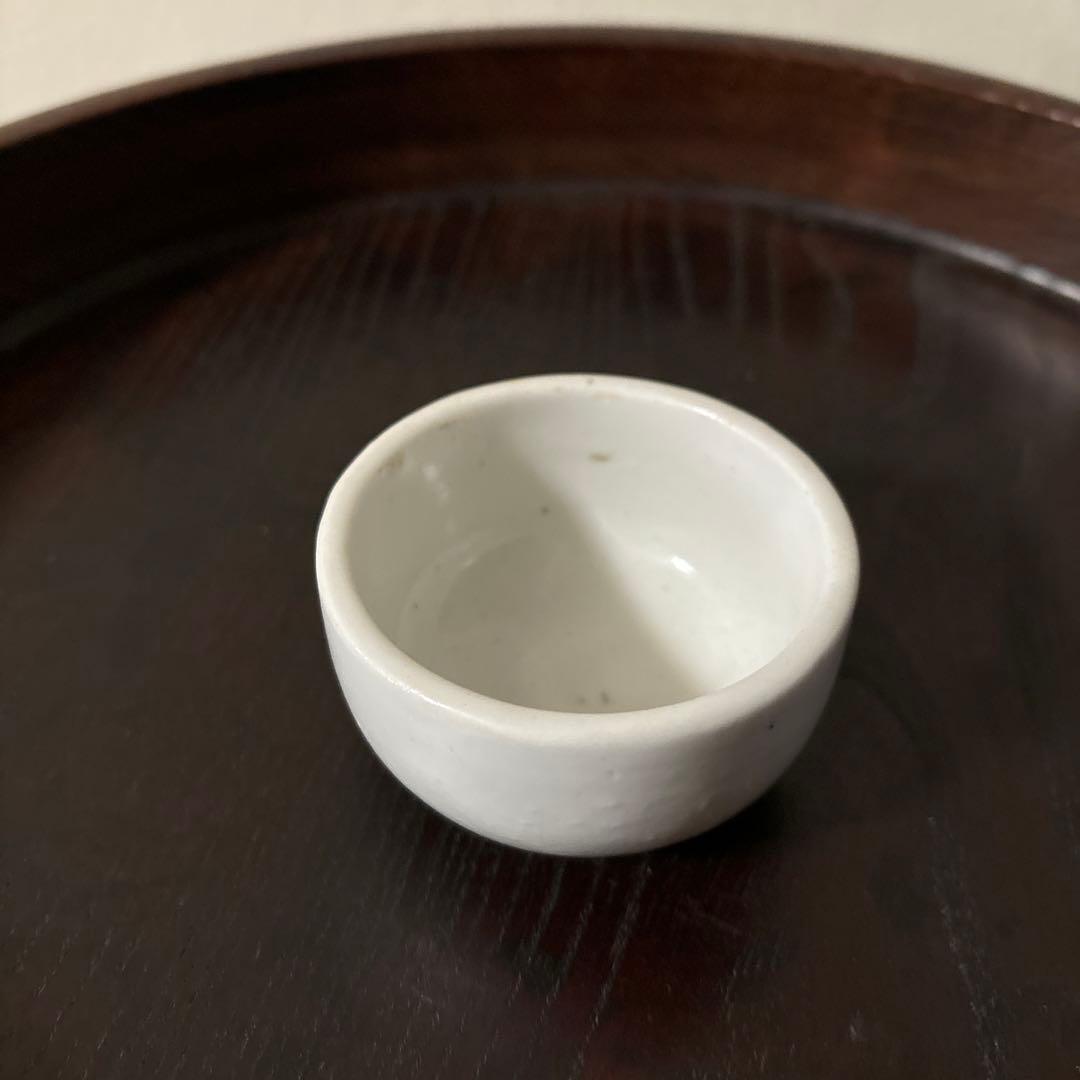 李朝　日帝時代　白磁ぐい呑み　筒盃　骨董　アンティーク　秦秀雄　白洲正子