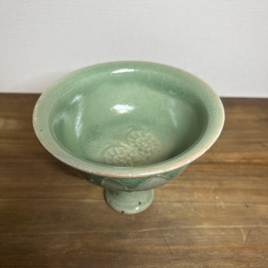 明時代　龍泉窯　青磁高足馬上杯　明