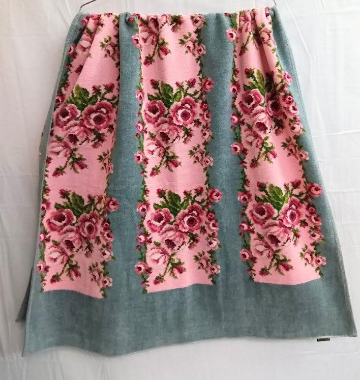 FEILER☆フェイラー シュニール織 花柄 バスタオル