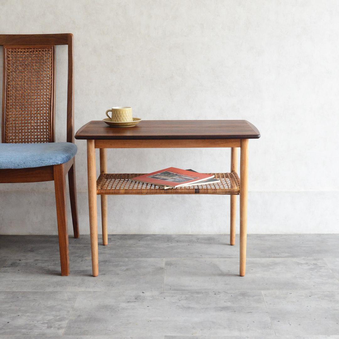 デンマーク 北欧ヴィンテージ サイドテーブル ローズウッド 北欧家具 ラタン棚付