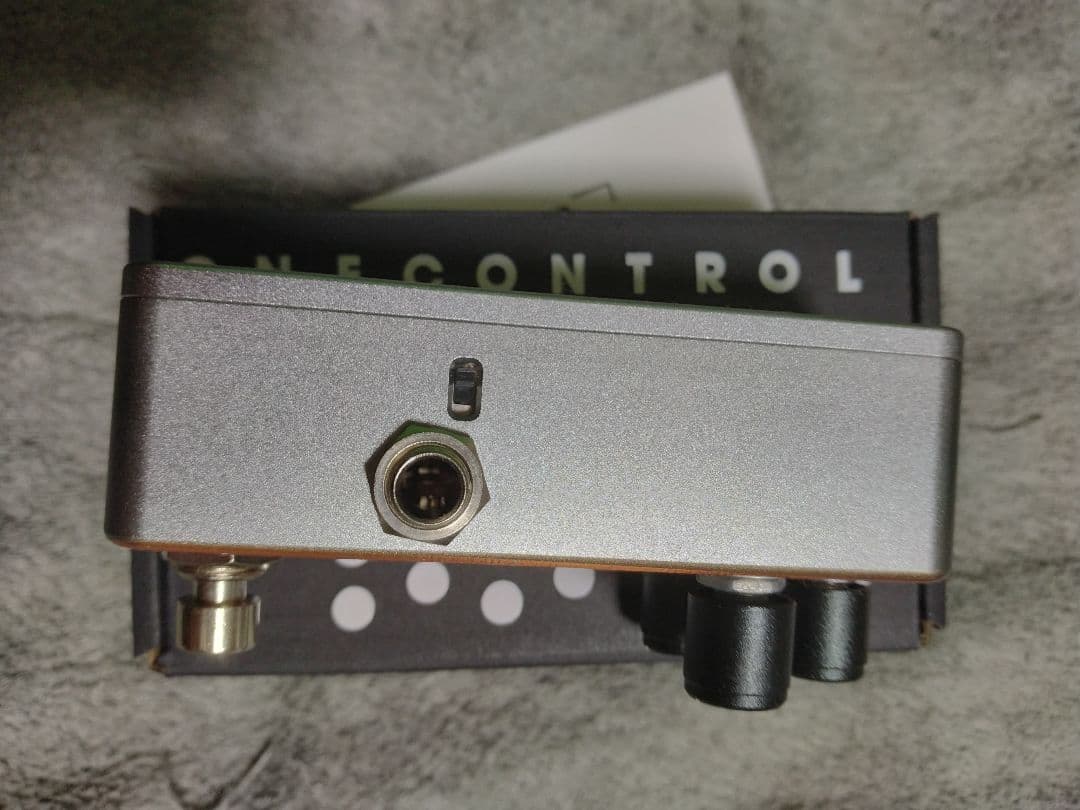 one control butter yellow auto quack ワウ