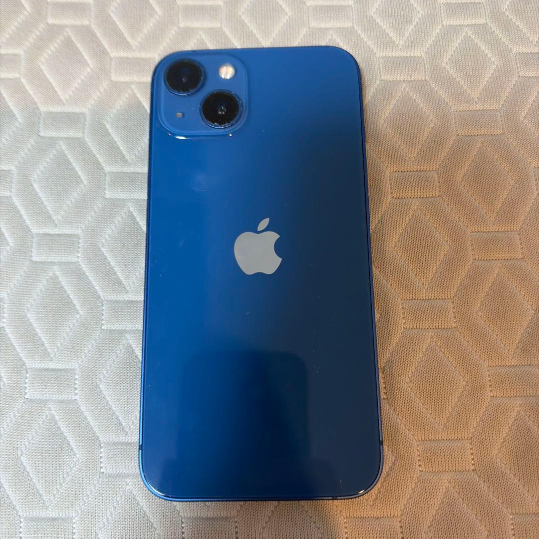iPhone 13 256GB ブルー docomo 本体 美品傷なし 初期化済