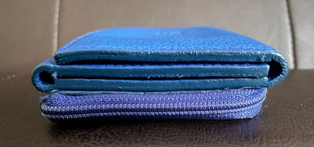 イルビゾンテ　三つ折り財布　ブルー