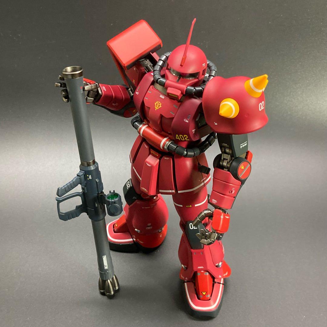 MG ザクⅡ ジョニーライデン専用機　塗装済み完成品ガンプラ