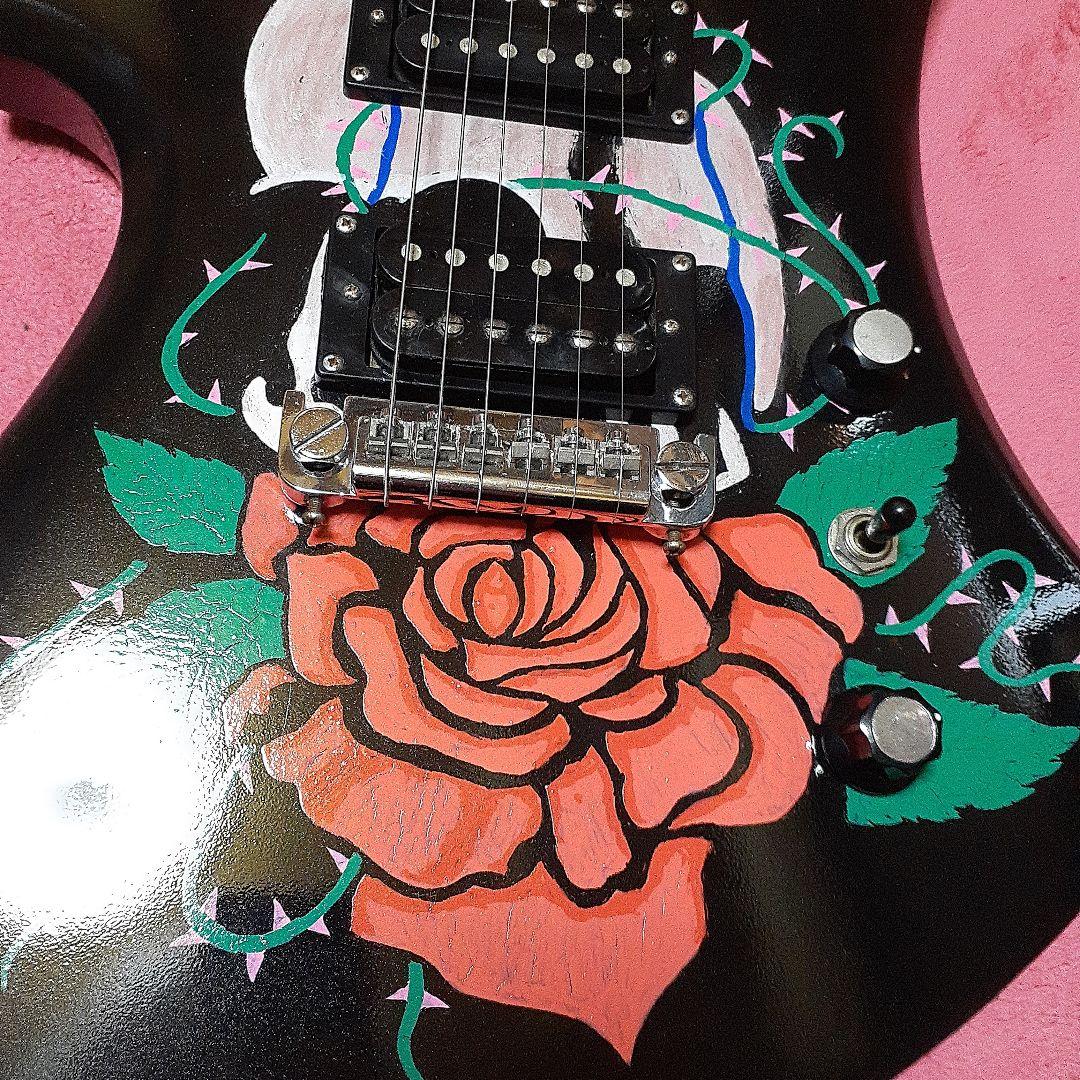 【良・美品】薔薇髑髏ペイント・hideモデル。モッキンバードエレキギター。