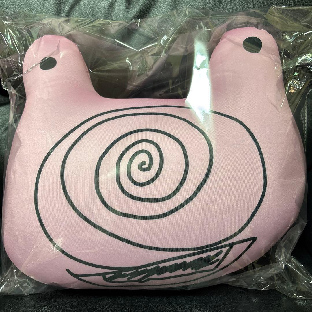 ☆セール未開封新品 かべちょろ クッション かべちょろちゃん