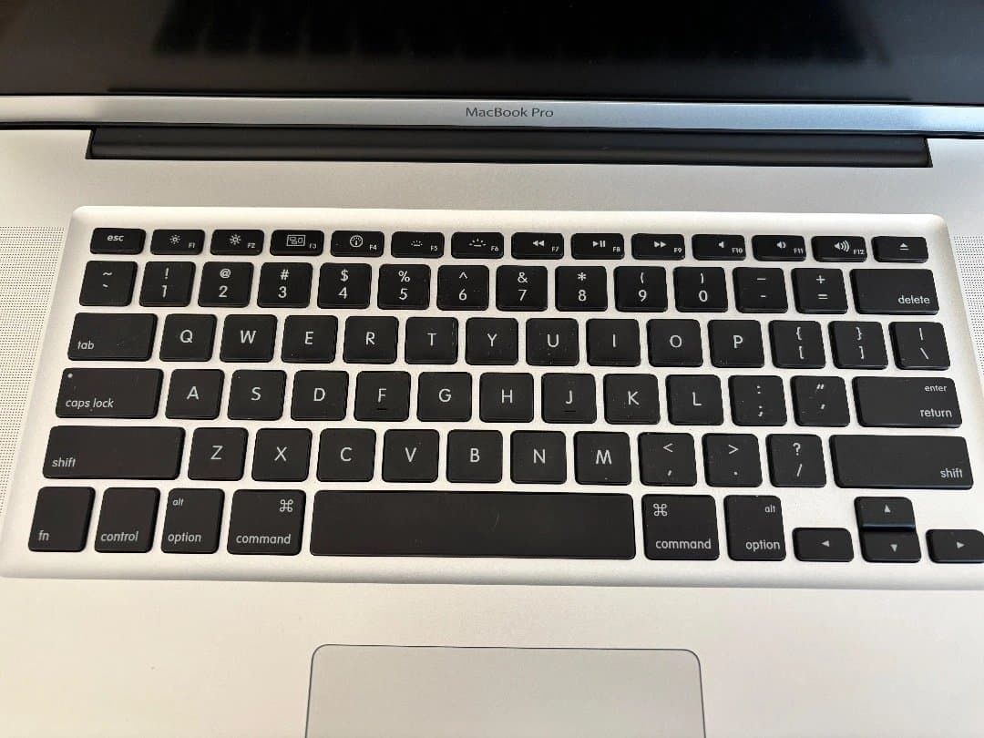 MacBook Pro 2011 17インチ Late A1297 16GB