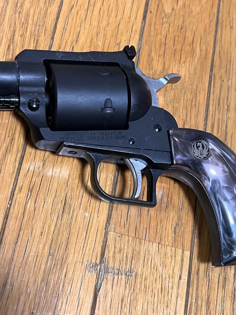 マルシン ガスガン スーパーブラックホーク ブラックパール調グリップ ブラック