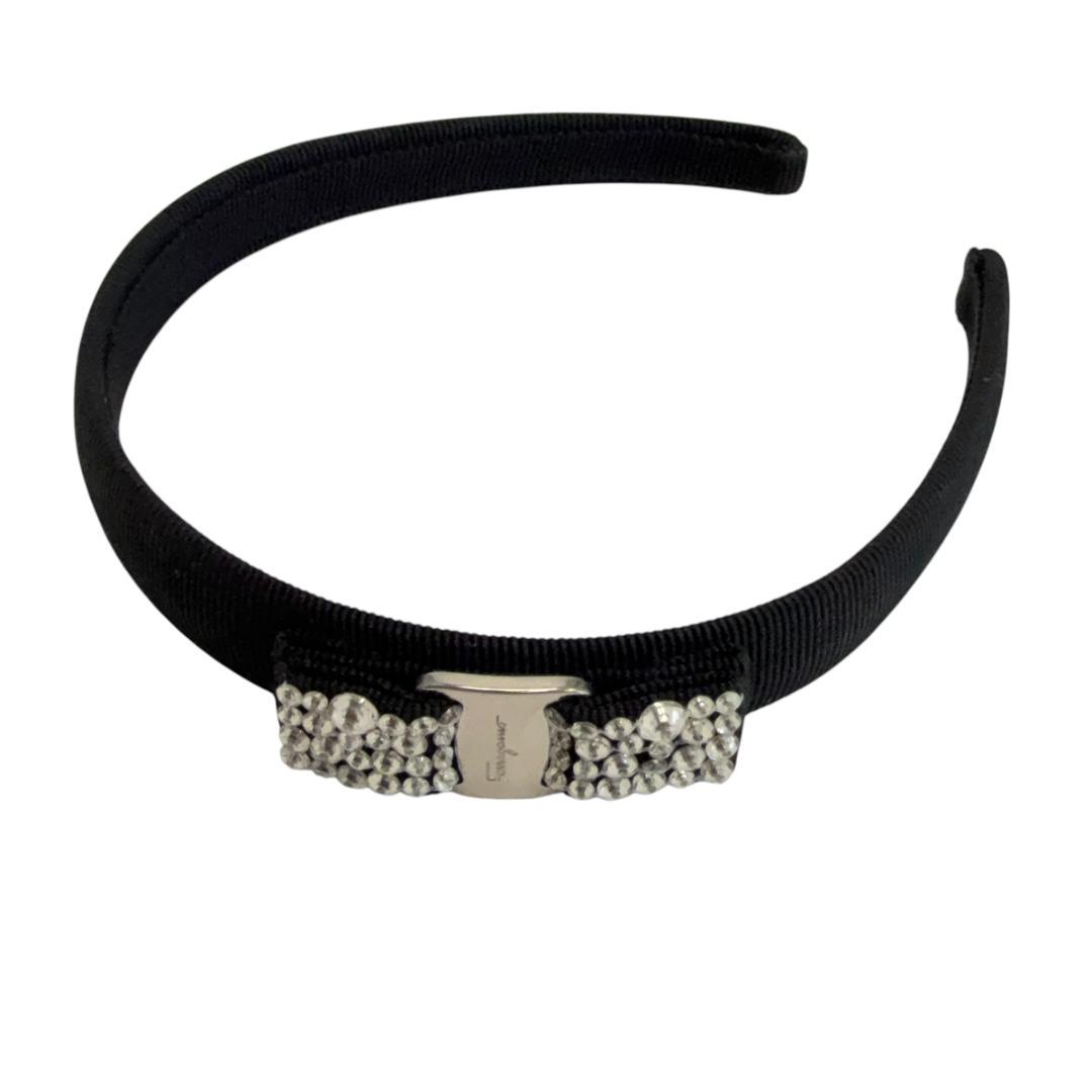 美品 フェラガモ ヴァラ リボン カチューシャ ラインストーン ブラック