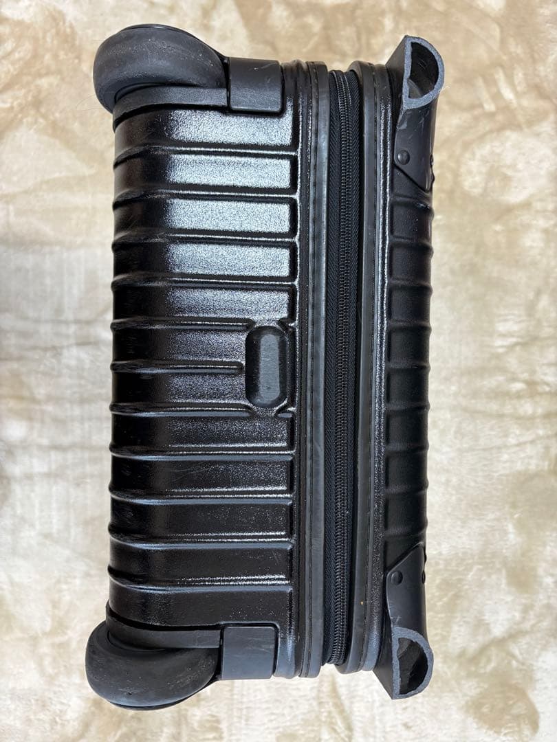 RIMOWA 機内持ち込み32L サルサ　送料込