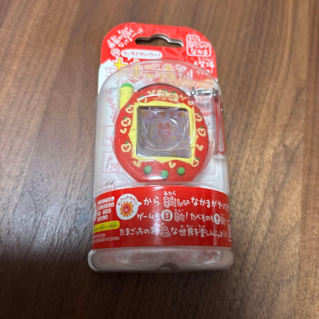 祝ケータイかいツー！たまごっちプラス 赤いシリーズ　りんごれっど