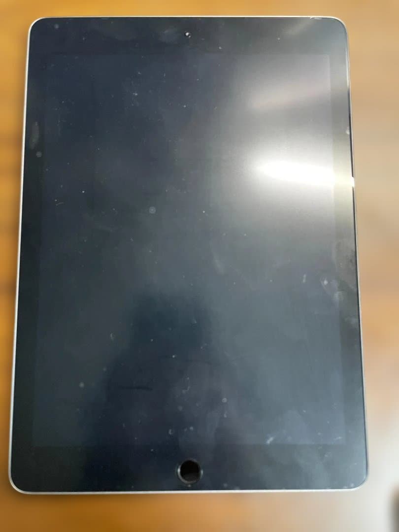 iPad本体 シルバー