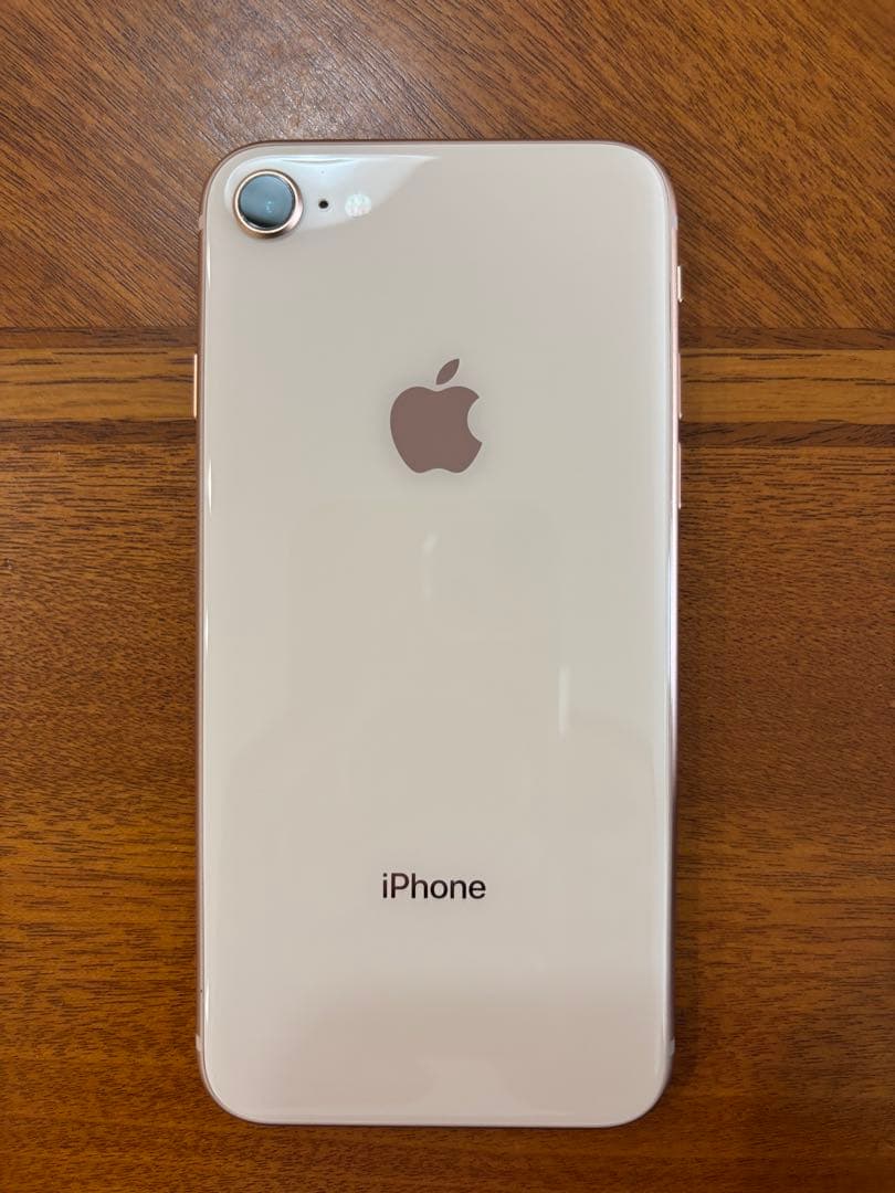 【美品】Apple iPhone 8 64GB ゴールド