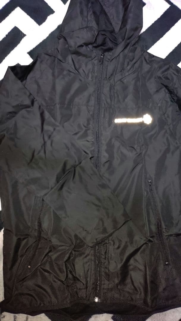 布袋寅泰グッズ　ウィンドブレーカー