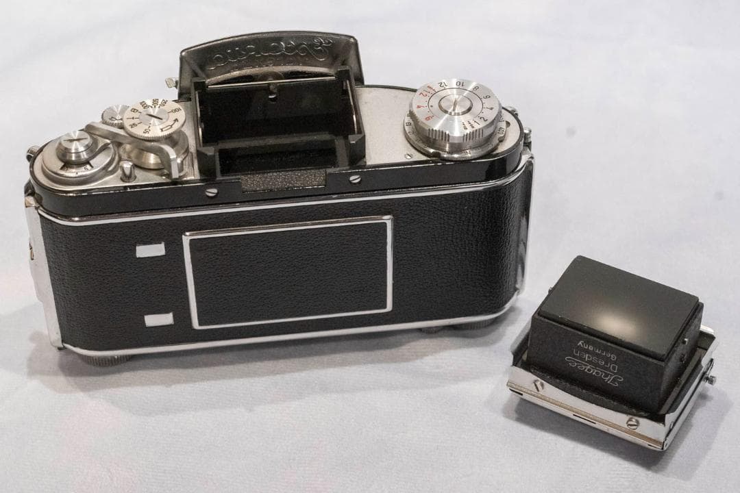 Exakta Varex IIa 打ち出しロゴ　完動品　試写済